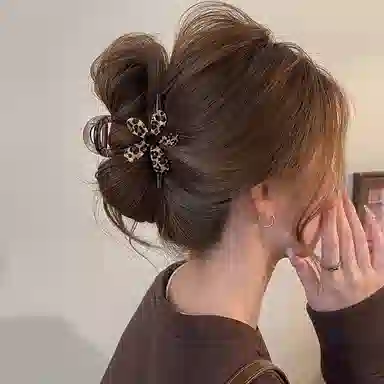 水中玉 豹纹花朵抓夹高级感后脑勺盘发鲨鱼夹夹子气质半扎发饰 亚克力 发夹 女款