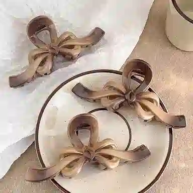 水中玉 网红气质蝴蝶结抓夹大号盘发鲨鱼夹高级感头发发卡头饰 亚克力 发夹 女款