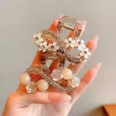 水中玉 精致小花抓夹发量少后脑勺鲨鱼夹半扎发卡气质夹子头饰 亚克力 发夹 女款