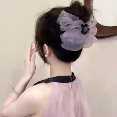 水中玉 氛围感蓬松碎花云朵泡泡抓夹高级感后脑勺盘发鲨鱼夹 亚克力 发夹 女款