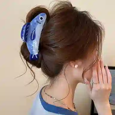 水中玉 可爱个性沙丁鱼抓夹后脑勺夹子头发发卡头饰盘发鲨鱼夹发饰 亚克力 发夹 女款