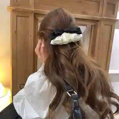 水中玉 法式温柔缎面褶皱蝴蝶结发卡后脑勺高级感夹子扎发发饰 合金 发夹 女款