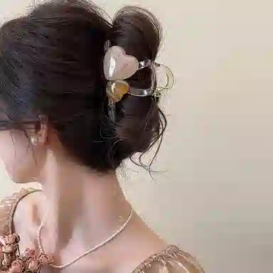 水中玉 韩系爱心抓夹高级感后脑勺半扎发卡夹子头饰 亚克力 发夹 女款