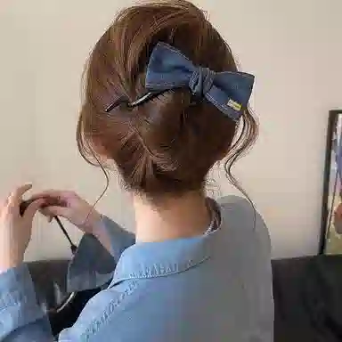 水中玉 复古牛仔蓝蝴蝶结扭扭夹一字抓夹高级感后脑勺盘发发饰 亚克力 发夹 女款