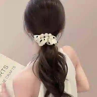 水中玉 温柔气质缎面仿珍珠大肠发圈扎头低马尾丸子头发饰 布艺 头绳 女款