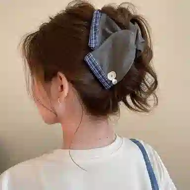 水中玉 法式高级感褶皱花边三角抓夹大号盘发鲨鱼夹子后脑勺发量多发抓 亚克力 发夹 女款