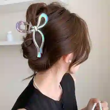 水中玉 蝴蝶结飘带抓夹高级感后脑勺盘发大号鲨鱼夹发量多夹子 亚克力 发夹 女款