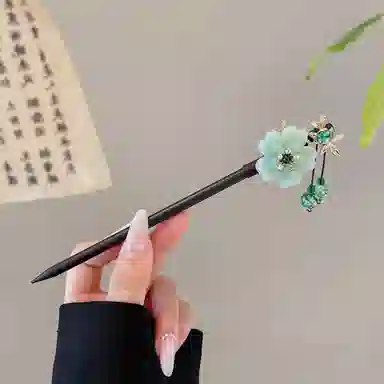 水中玉 寒烟翠流苏古风汉服马面裙 发簪 女款