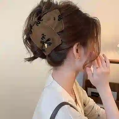 水中玉 韩系蝴蝶结抓夹高级感后脑勺盘发气质鲨鱼夹夹子发饰 亚克力 发夹 女款