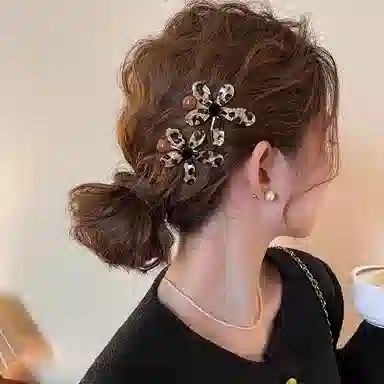 水中玉 高级感豹纹花朵发卡前额碎发一字夹气质侧边精致小夹子头饰 合金 发夹 女款