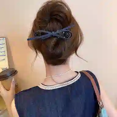 水中玉 韩系复古牛仔蝴蝶结扭扭夹气质一字抓夹后脑勺盘发#好运 亚克力 发夹 女款