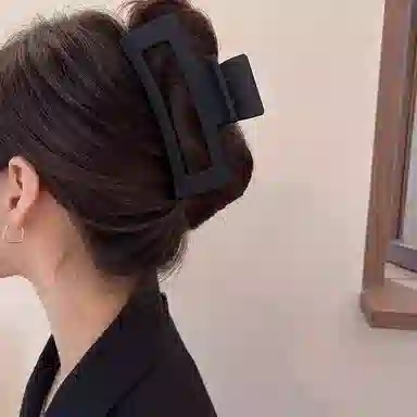 水中玉 黑色大号抓夹鲨鱼夹发卡简约高级感后脑勺夹子头饰发抓 亚克力 发夹 女款