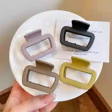 水中玉 磨砂方形小号抓夹后脑勺半扎发鲨鱼夹简约发卡高端夹子头饰 亚克力 发夹 女款