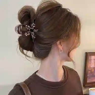 水中玉 豹纹花朵抓夹高级感后脑勺盘发鲨鱼夹夹子气质半扎发饰 亚克力 发夹 女款