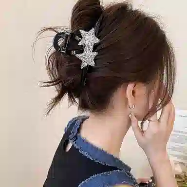 水中玉 闪钻星星抓夹高级感后脑勺盘发大号鲨鱼夹夹子发卡头饰 亚克力 发夹 女款