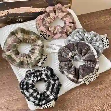 水中玉 秋冬毛绒针织大肠发圈扎头皮筋高弹力耐用发绳头饰 布艺 头绳 女款