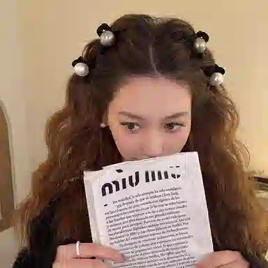 水中玉 珍珠植绒小抓夹公主头发卡前额侧边刘海夹半扎发高级感夹子头饰 亚克力 发夹 女款