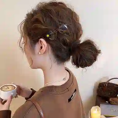 水中玉 笑脸眼镜夹子侧边刘海夹高级感前额碎发发卡头饰 合金 发夹 女款