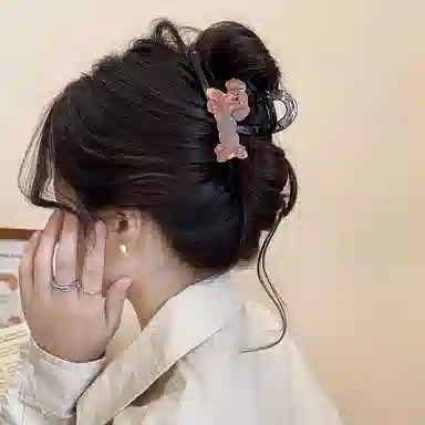 水中玉 卡通小狗抓夹高级感后脑勺夹子鲨鱼夹盘发发卡头饰 亚克力 发夹 女款