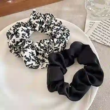 水中玉 韩式简约蓝色波点大肠发圈高级感时尚扎头发绳头饰皮筋 发圈发绳 女款