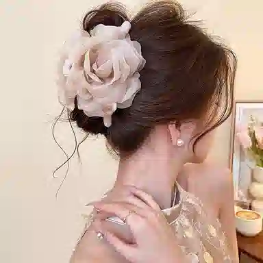 水中玉 法式玫瑰抓夹高级感泡泡花朵发卡后脑勺头发鲨鱼夹头饰 布艺 发夹 女款