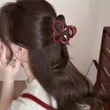 水中玉 安可拉红色抓夹高级感后脑勺盘发鲨鱼夹子发卡头饰 亚克力 发夹 女款