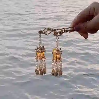 水中玉 会发光的流苏灯笼簪子古风发髻盘发发饰汉服头饰 发簪 女款