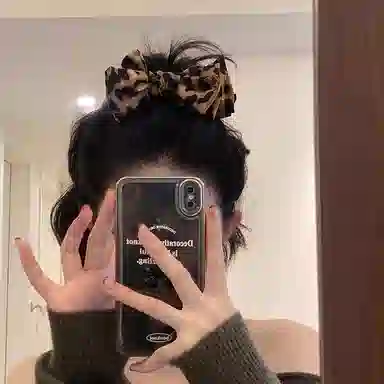 水中玉 豹纹蝴蝶结高级感鲨鱼马尾固定#好运 亚克力 发夹 女款