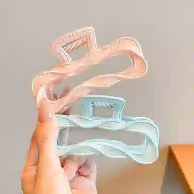 水中玉 多巴胺方形抓夹中号发卡后脑勺高级感发饰鲨鱼夹子头饰 亚克力 发夹 女款