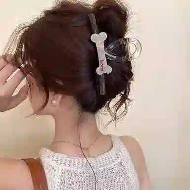 水中玉 卡通小狗抓夹高级感后脑勺夹子鲨鱼夹盘发发卡头饰 亚克力 发夹 女款