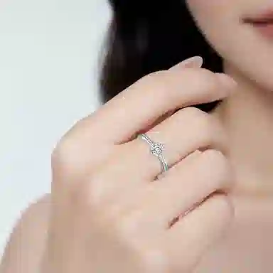 S925