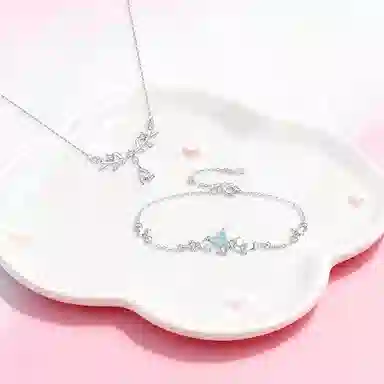 【纯银999 | 星光蝴蝶】 凤祥囍事 老凤祥 优雅浪漫温柔小众设计简约学生日常轻奢经典百搭高级感通勤浪漫约会可调节#好运 足银 手链 女款
