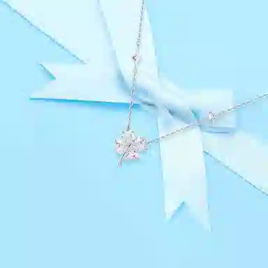 【999纯银|免费刻字】 凤祥囍事 老凤祥 爆闪四叶草锁骨链 轻奢时尚大牌百搭闪耀爱心锆石气质显白贵气感颈链 恋爱表白约会 足银 项链 女款