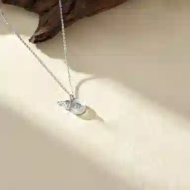 凤祥囍事 老凤祥 小葫芦国潮  招财福禄生财平安纳福富贵如意优雅温柔气质轻奢风锁骨链好运 莲莲百搭处理 玉髓 项链 女款
