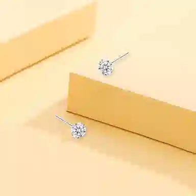 999