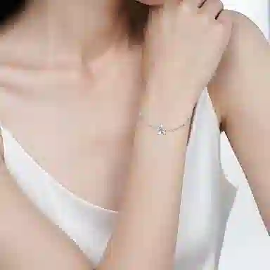 S925