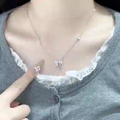 999