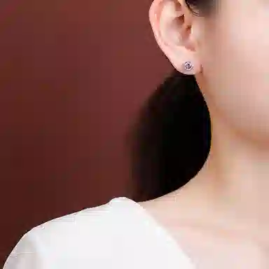 凤祥囍事 百搭梦幻 甜美精致 恋爱告白 高级感显白 紫水晶 耳钉 女款