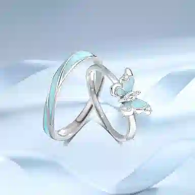 925