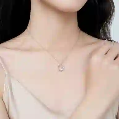 S925