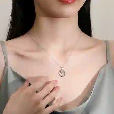 S925