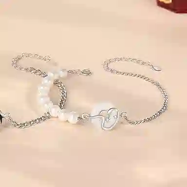 S925