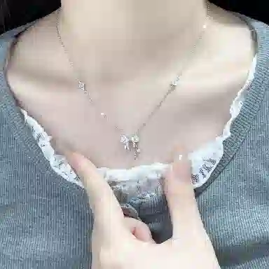 999
