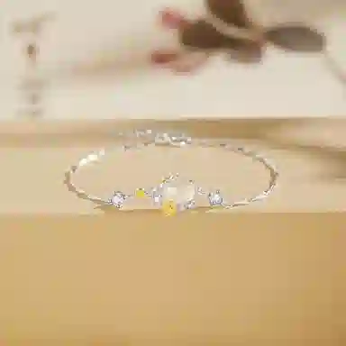 凤祥囍事 老凤祥  一月梅花  复古小众新中式 清冷高级设计极简百搭气质 国风优雅气质时尚花 朵 早日脱单旺桃花#好运 玉髓 手链 女款