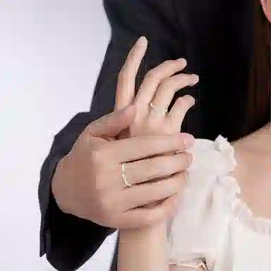 【纯银999|浪漫限定】 凤祥囍事 老凤祥 莫比乌斯蝴蝶结对戒 轻奢小众设计时尚简约学生日常通勤百搭 甜蜜饰爱 足银 戒指 男女同款情侣款