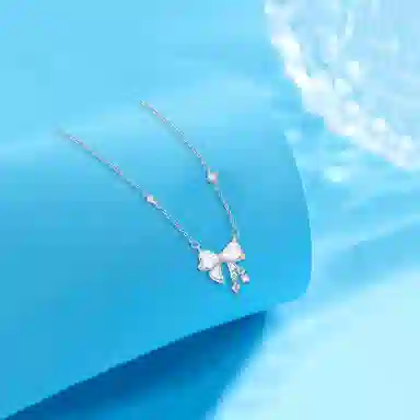 S925
