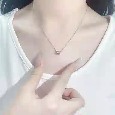 999