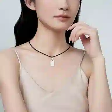 凤祥囍事 祥瑞无事牌 新中式国潮无事牌平安玉牌纳福吊坠 手工编绳可调节气质百搭本命年转运复古国风设计 精美礼盒#好运 玉髓 项链 女款