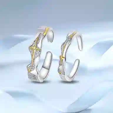 925