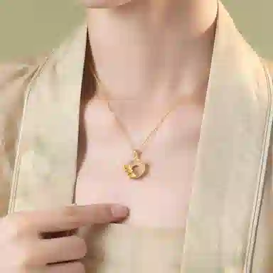 中国珠宝 平安扣荷花锁骨链 新中式国潮复古设计 福运经典东方古韵幸福美满  精致轻奢高级贵气小众设计感饰品 玉髓 玉石项链 女款